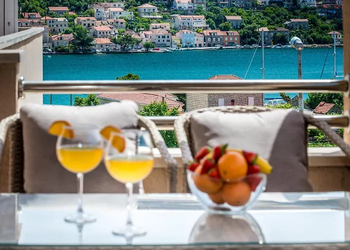 Du Lux Apartment 2